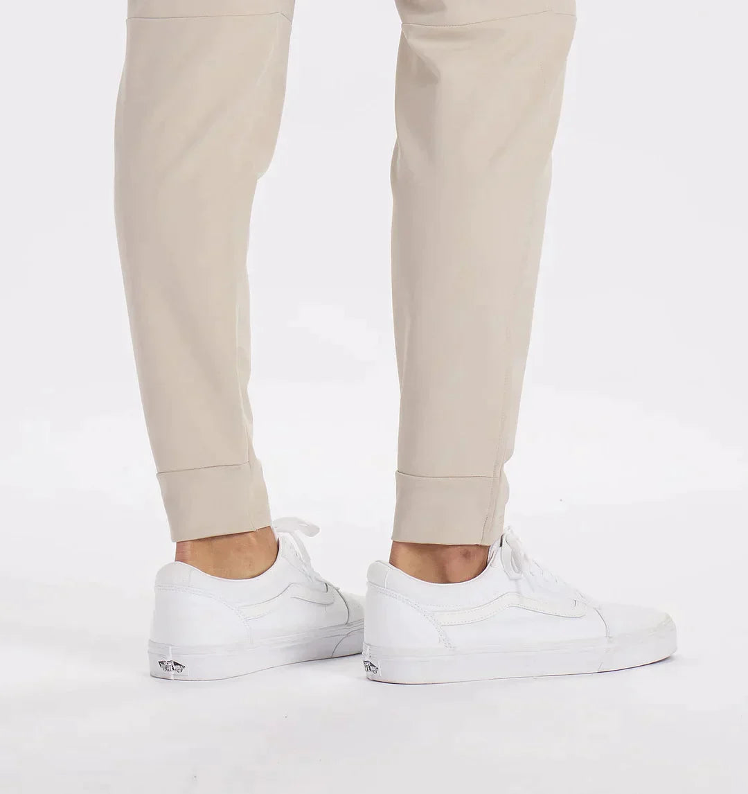Calvin – stylische Hosen für Herren mit italienischem Design